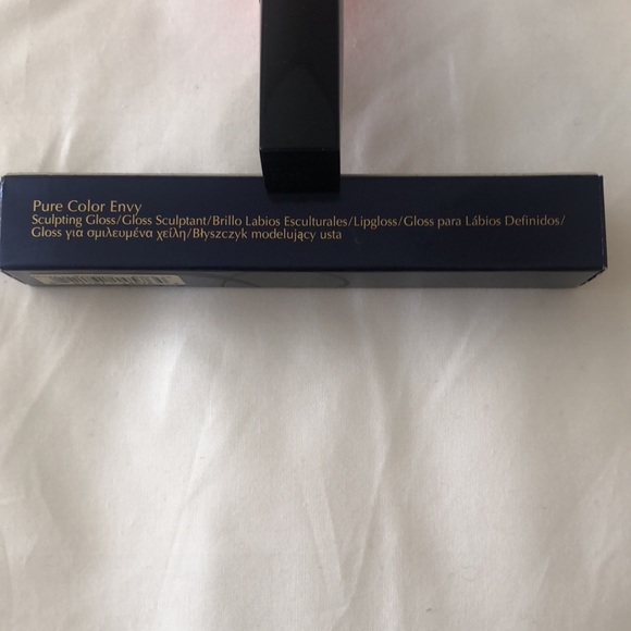 Estée Lauder 240 Fuchsia Envy Gloss - Picture 3 of 3